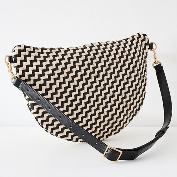 NWT CLARE V GRANDE FANNY BAG BLACK CREAM ZIG ZAG WOVEN CHECKER LEATHER - Picture 3 of 8